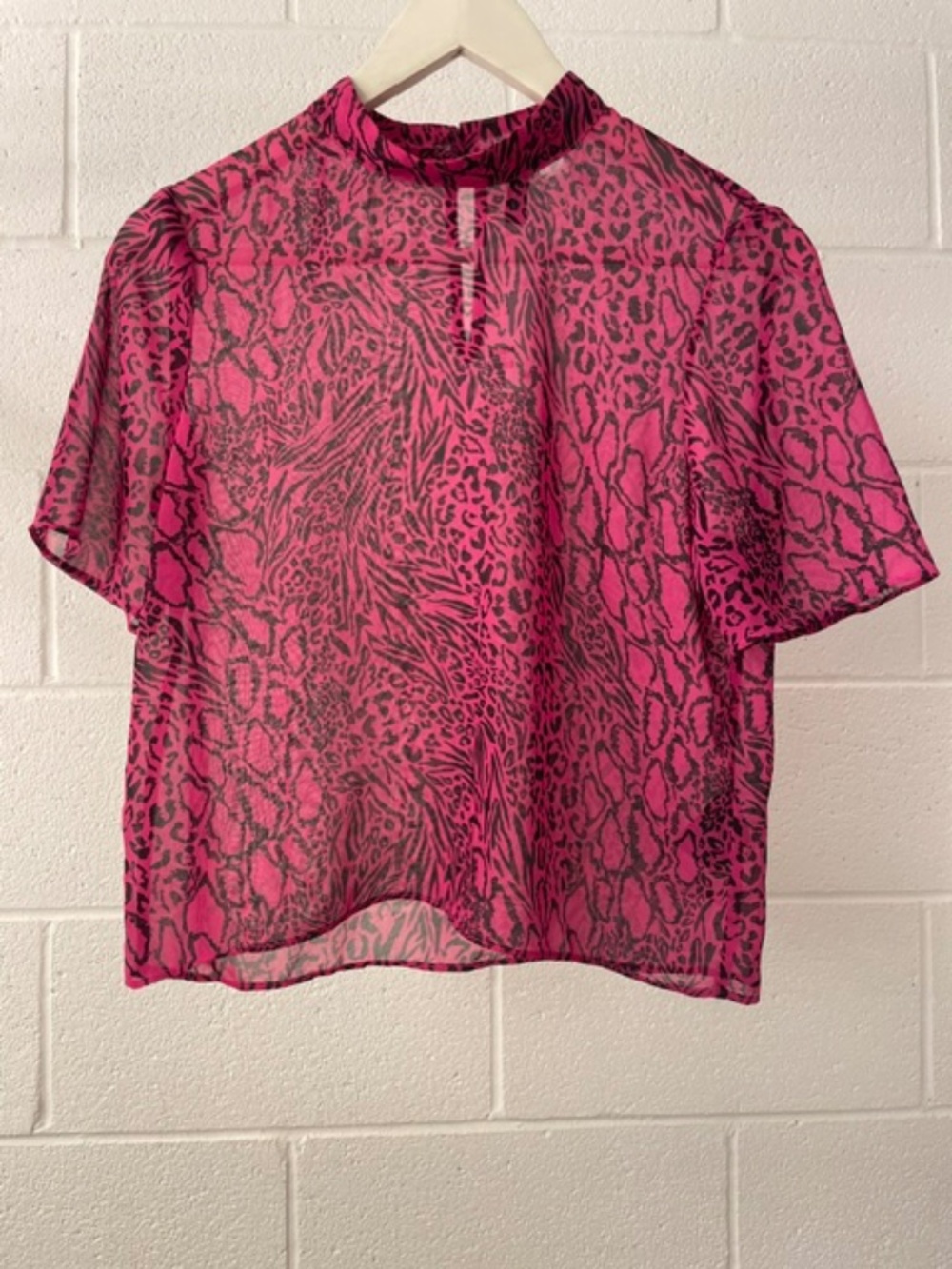 H&M // Animal Print // Short Sleeve Top
